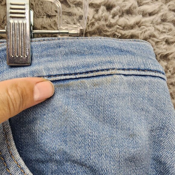 Levis Jeans Womens Size 18W 711 Medium Wash Stretch High Rise Skinny *GUC* - Picture 10 of 14